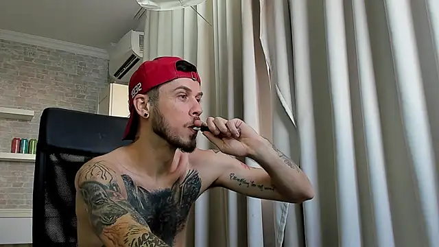JonahShaw live XXX chat