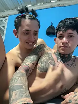 Pokazy przed kamerką – Junior_manuel26_