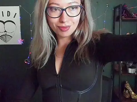 loveHeidi Chat XXX in diretta