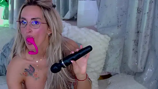 IsabelleEthan Live XXX-chat