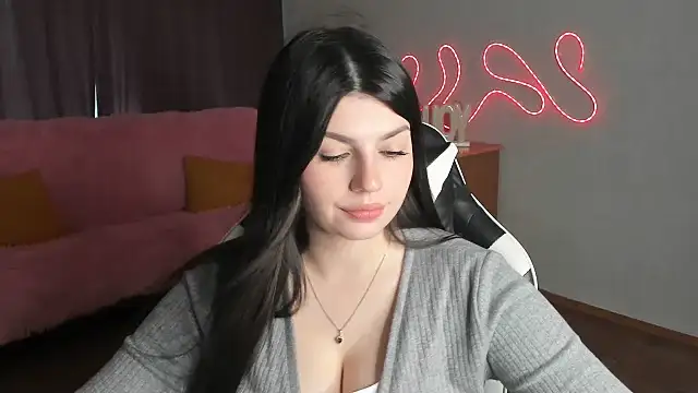 KisaModeln Live XXX chat