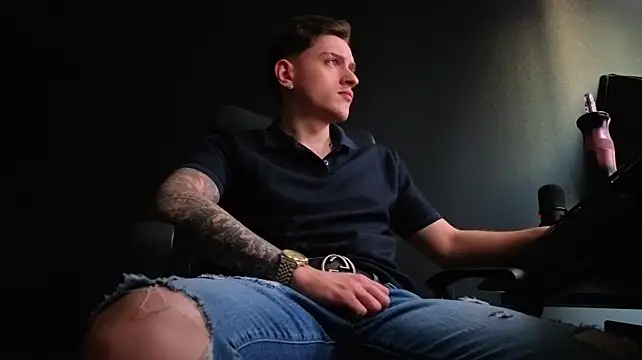 FelixStarkk XXX чат на живо