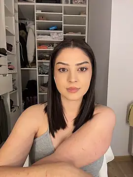 Lexi_StormのライブXXXチャット