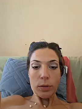 Wild_Witch Chat XXX in diretta