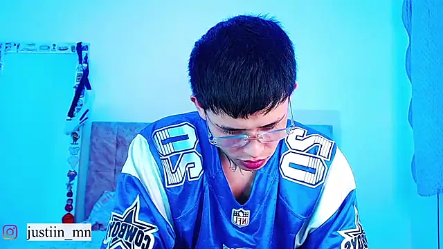 Chatroom XXX en direct de _justinmoon2