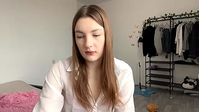 XXX chat uživo modela JuleCawood