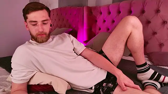 Czat XXX na żywo – Dexter_Raze