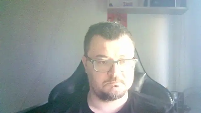 SirAbuser live XXX chat