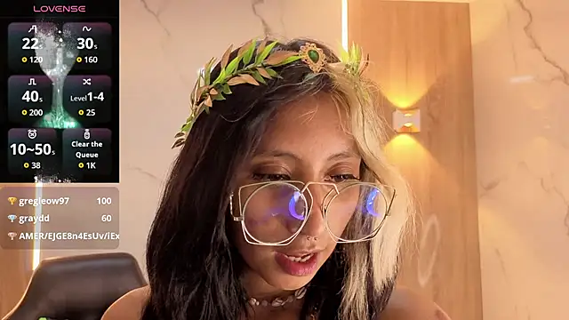 raven_stone_cn's Live XXX Chat