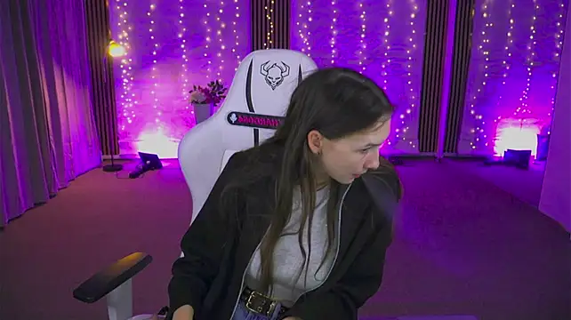 Czat XXX na żywo – Ruby_054