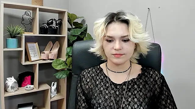 Chat XXX ao vivo de SweetLilyxo