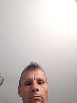 INDRAGOSTITUL Chat XXX live