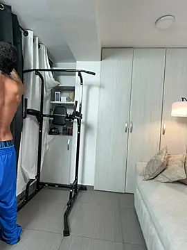 Paradise_boy__ Chat XXX live