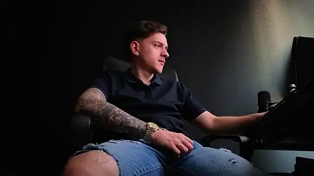 FelixStarkk: απευθείας συνομιλία ΧΧΧ