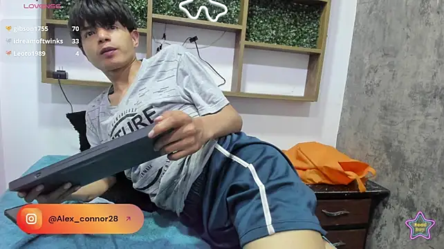 Czat XXX na żywo – Alex_it0_