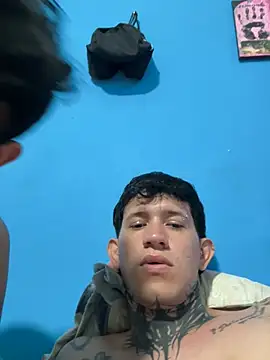 Czat XXX na żywo – Junior_manuel26_