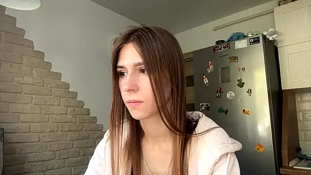 ZaraGuyette's Live XXX Chat