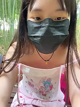xiaxia868 现场XXX聊天