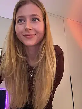 LunaRase Chat XXX live