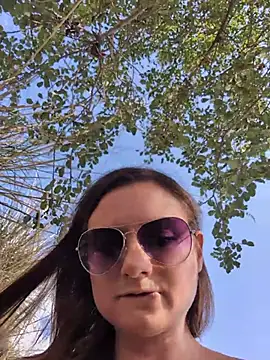 Samira-Summer Live XXX-Chat