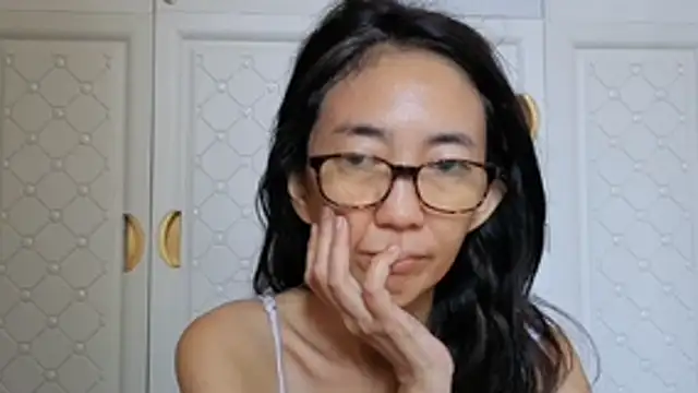 ClitGodess' Live XXX Chat