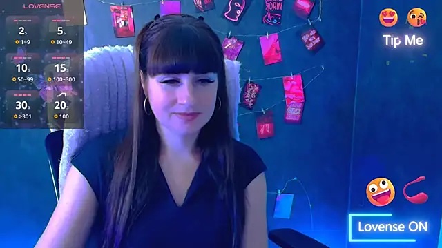 XXX chat uživo modela Violla_My