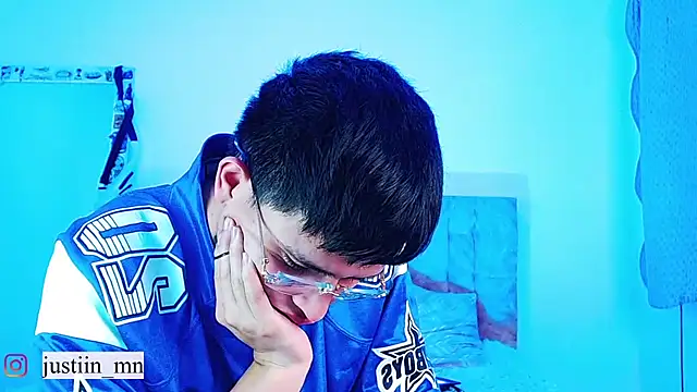 _justinmoon2: онлайн-секс-чат
