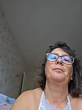 nokky3194 Adlı Modelin Canlı XXX Sohbeti