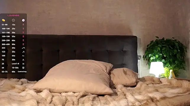 LauriNakahiki Live XXX-chat