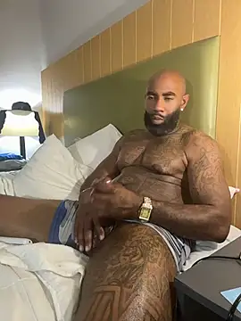 Czat XXX na żywo – QHefner52