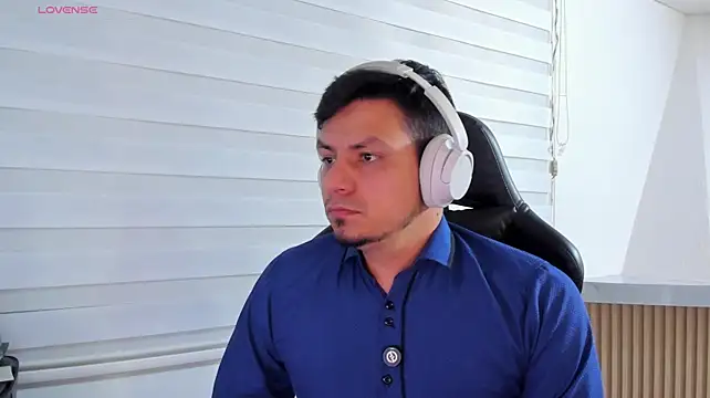 XXX chat uživo modela Rick_Adams