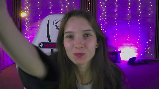 Chat +18 de Ruby_054 ao vivo