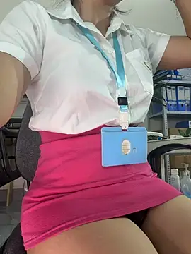Angela_my élő XXX-chatje