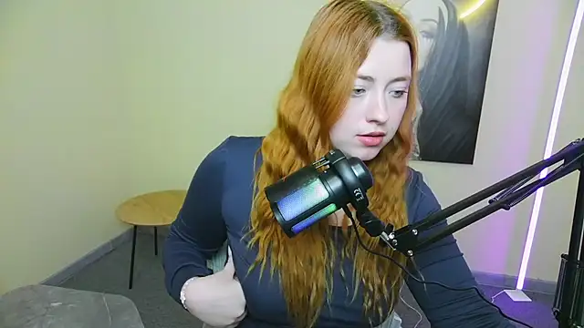 Chat +18 de EvelinaEvaa ao vivo