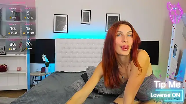 KiraNeeww Adlı Modelin Canlı XXX Sohbeti