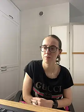 MartiniiSelenna 라이브 XXX 채팅