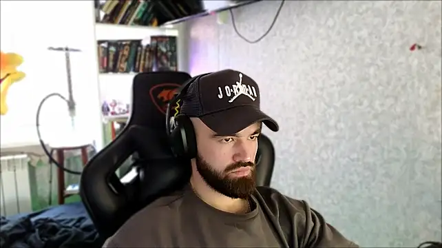 XXX chat uživo modela _Serious_Man