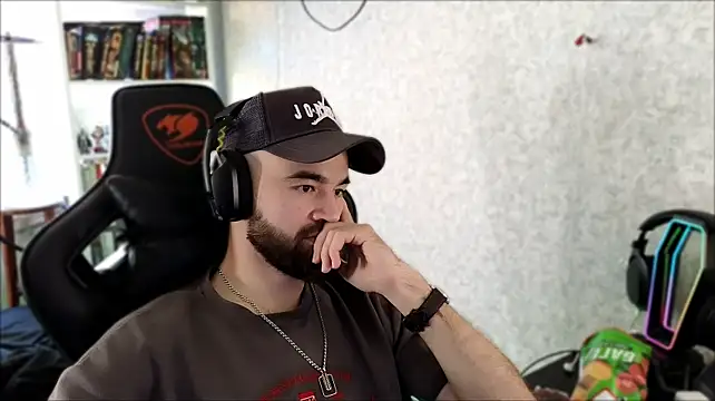 _Serious_Man – Naživo XXX chat