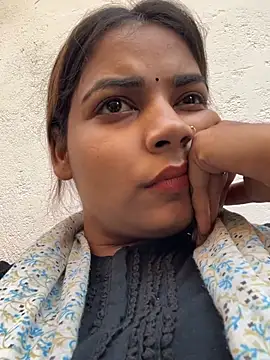 Aayra_Joshi – Live XXX-chat