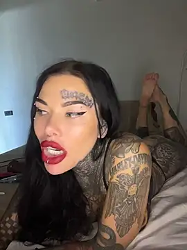 darkinkedbabe – Naživo XXX chat