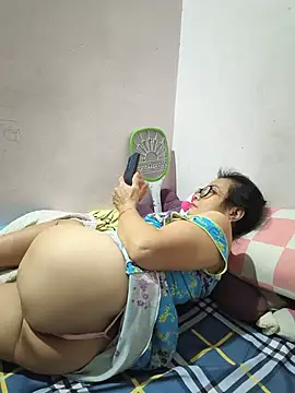 Hotestlove's Live XXX Chat
