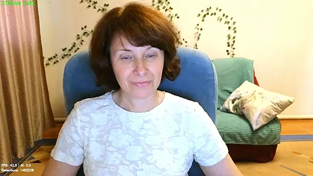 Lia_Tito Chat XXX live