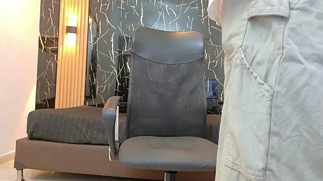 ValeriHot_1 Adlı Modelin Canlı XXX Sohbeti