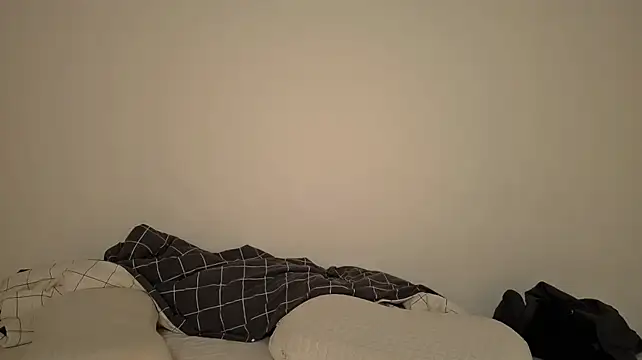 sky_lilith élő XXX-chatje
