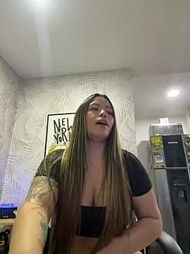 sexyyykloee's Live XXX Chat