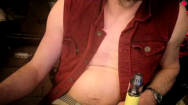 XXX chat uživo modela MasterDaddyCool