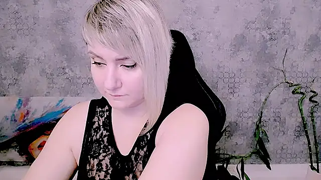 Djullia Adlı Modelin Canlı XXX Sohbeti