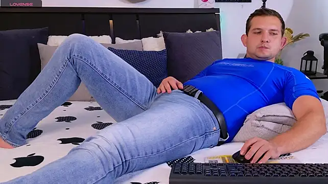 Онлайн чат XXX Jimmy_Doss