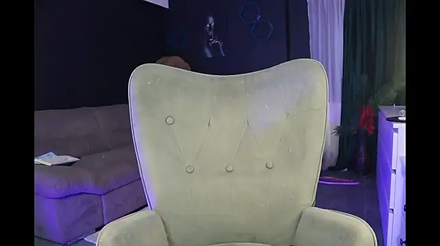 Chat +18 de AstridJade ao vivo
