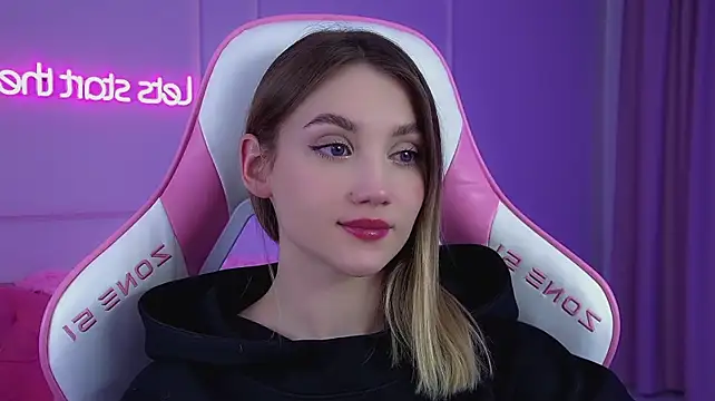 StacyEvances Chat XXX in diretta